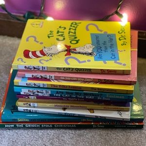 10 Dr. Seuss Books in great condition